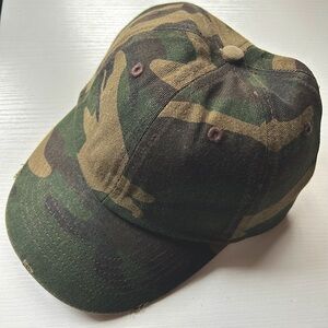 NWOT camouflage cotton cap unisex slight distressed green and brown